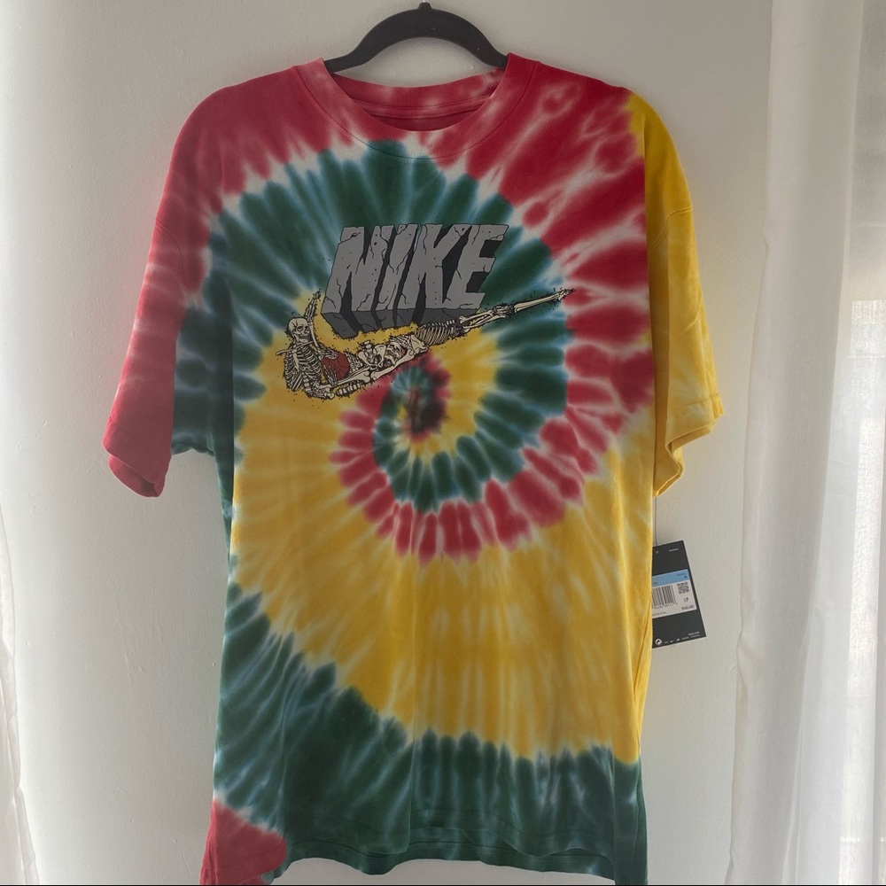 Graphic Tee